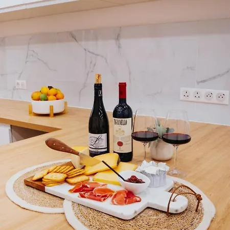 Apartment Perfect Family-oriented And Renovated Townhouse In The Old